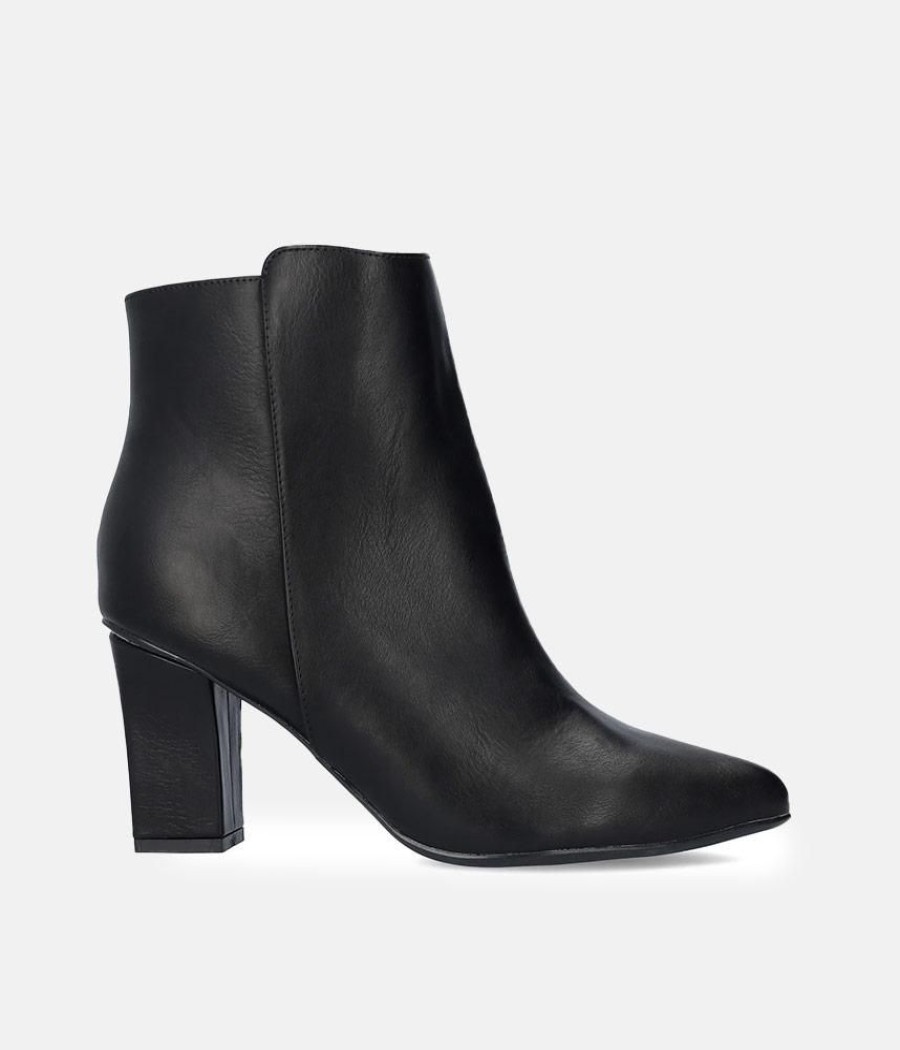 Andres Machado Chic Black Block Heel Ankle Boots Clearance