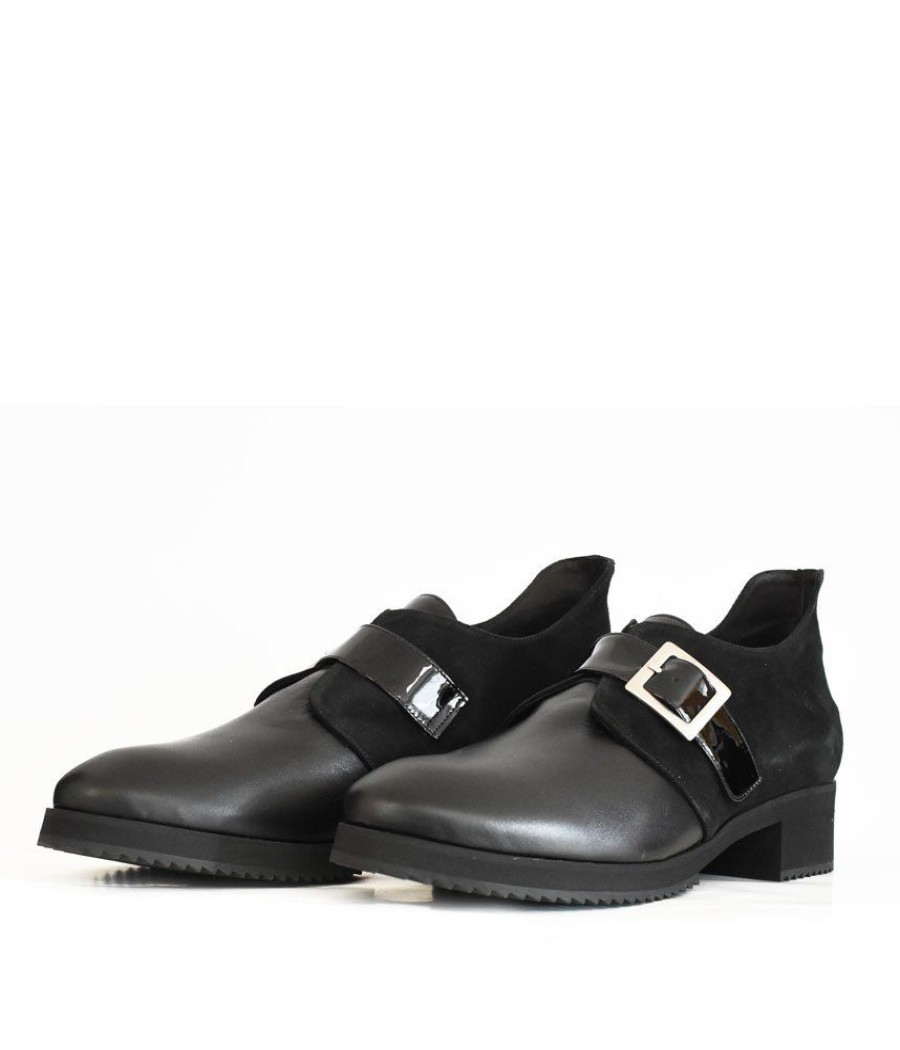 Xaira Xaira Trendy Black Buckle Shoes Clearance