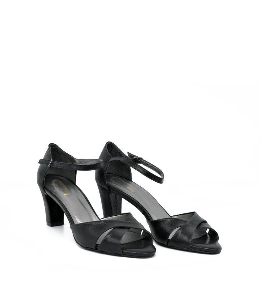 Belle & Lucy Glam Black Ankle Strap Sandals Hot