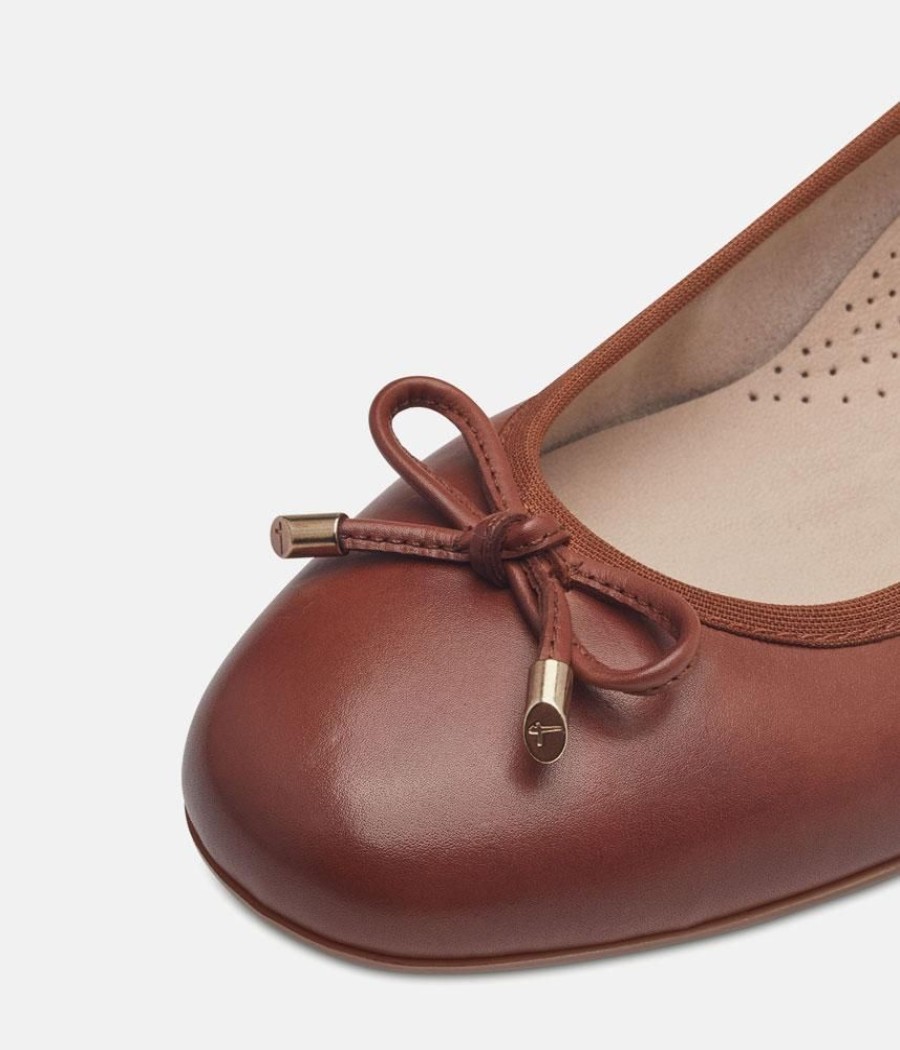 Tamaris Tamaris Versatile Cognac Leather Ballet Flats Online