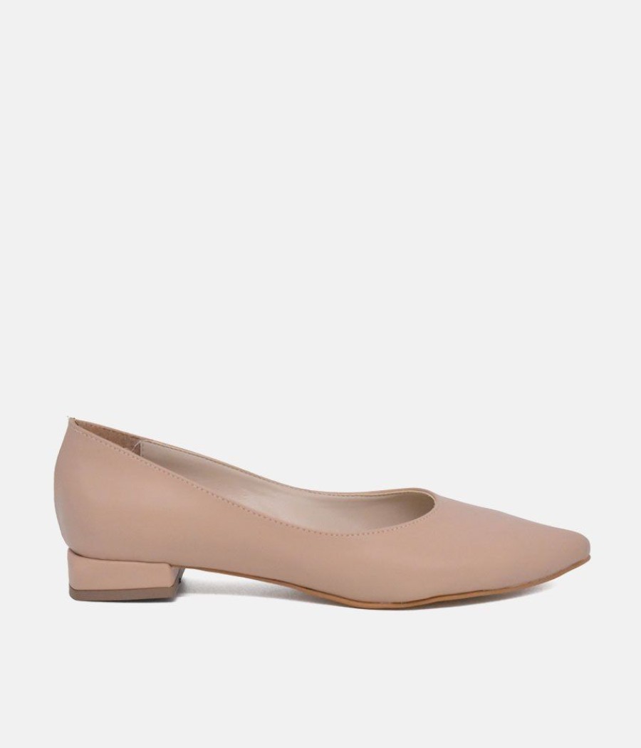 Belle & Lucy Belle & Lucy Stylish Beige Pointy Toe Flats Best