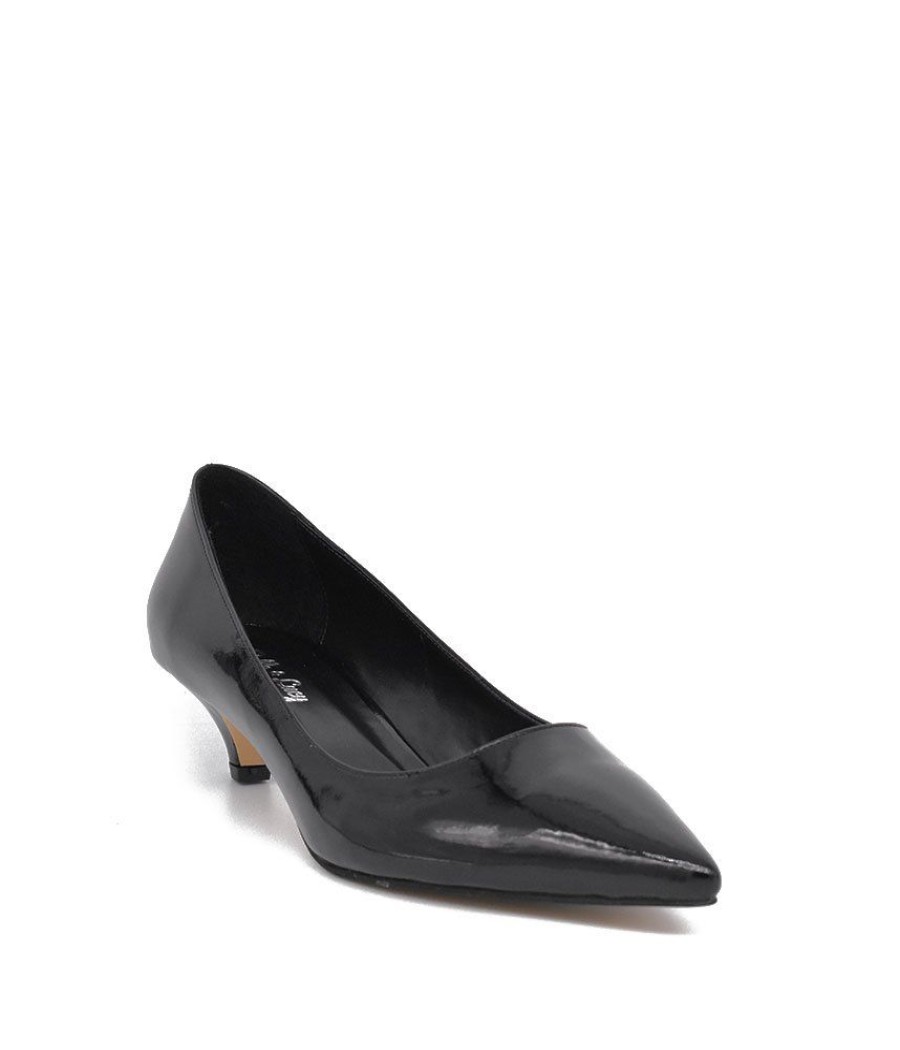 Belle & Lucy Classic Black Patent Kitten Heels New