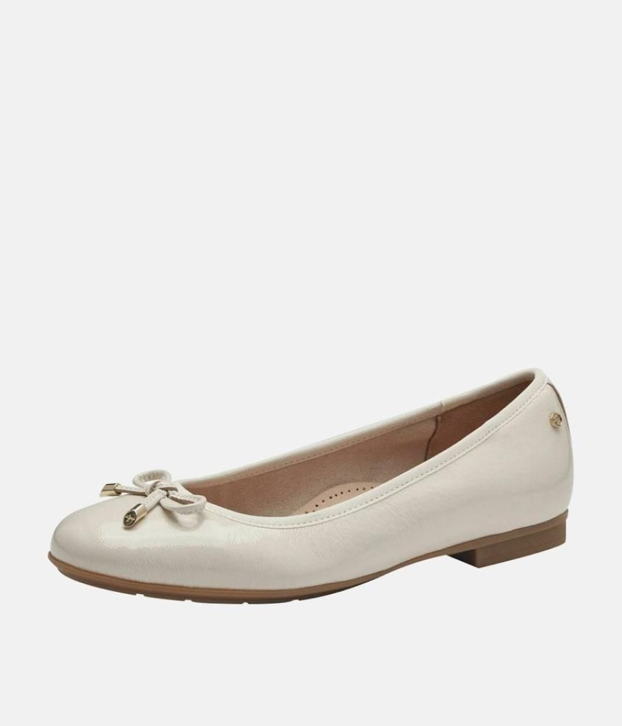 Tamaris Tamaris Stylish Cream Patent Ballet Flats Best