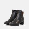 Brenda Zaro Brenda Zaro Classic Black Leather Ankle Boots Clearance