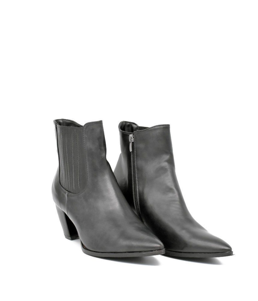 Belle & Lucy Belle & Lucy Black Cowboy Style Ankle Boot Clearance