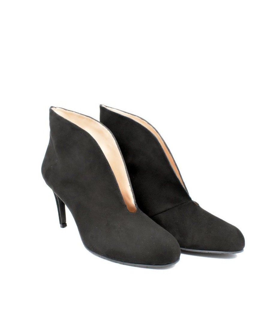 Cinderella Shoes Elegant Black Suede V Cut Heeled Shoe Boot Online